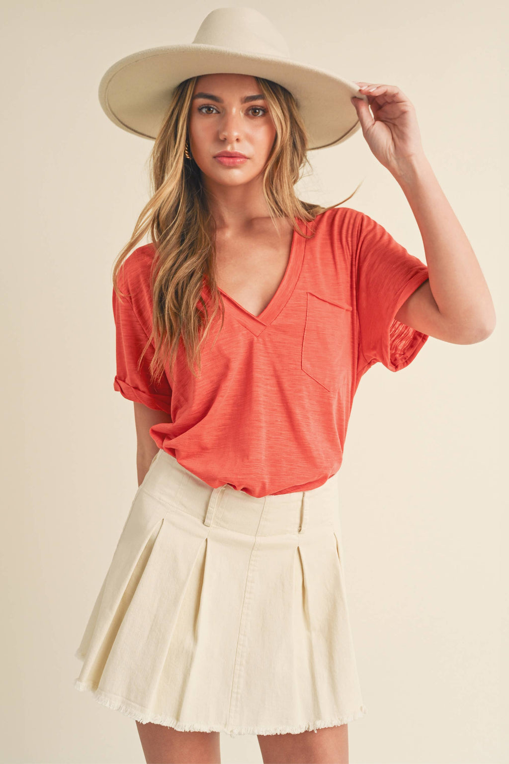 AEMI + CO - Zoie V-Neck Short Sleeve Top