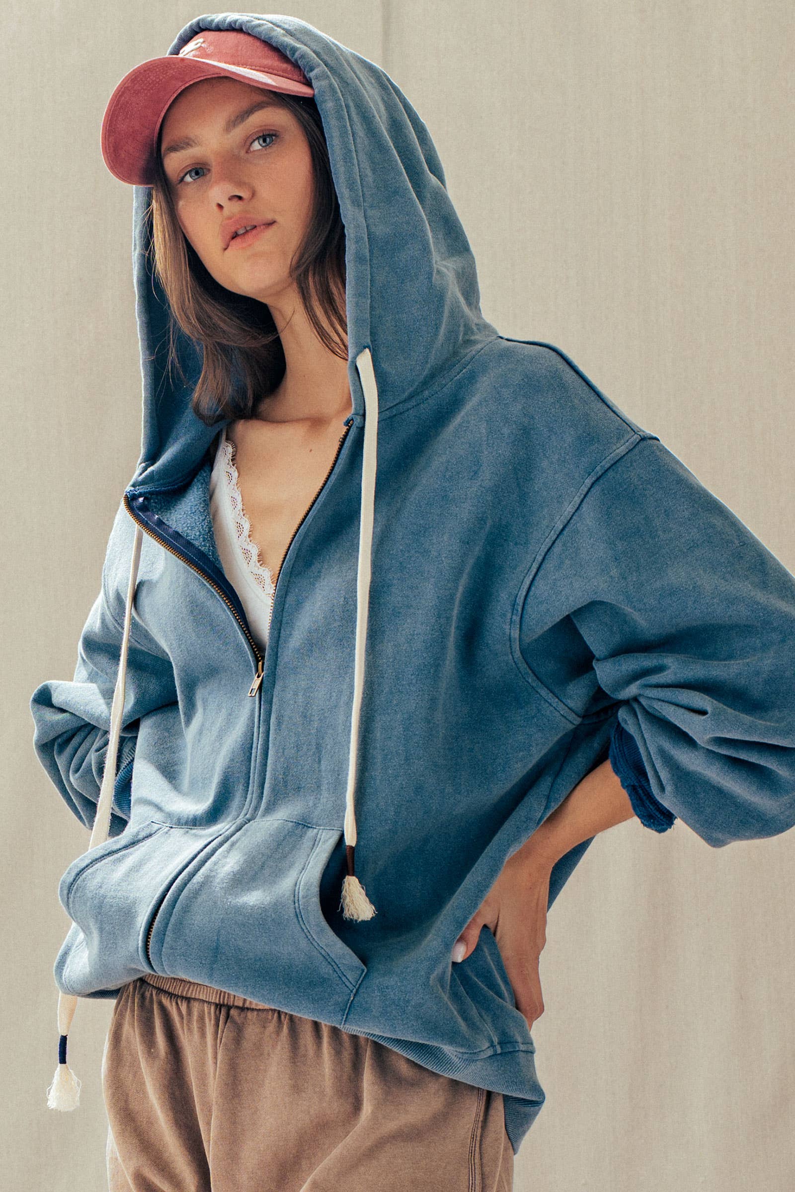 Urban Daizy - Vintage-Wash Zip-Up Hoodie
