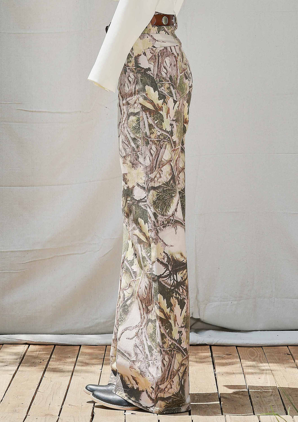 Vibrant M.i.U - High-Rise Camo Print Wide Leg Jeans