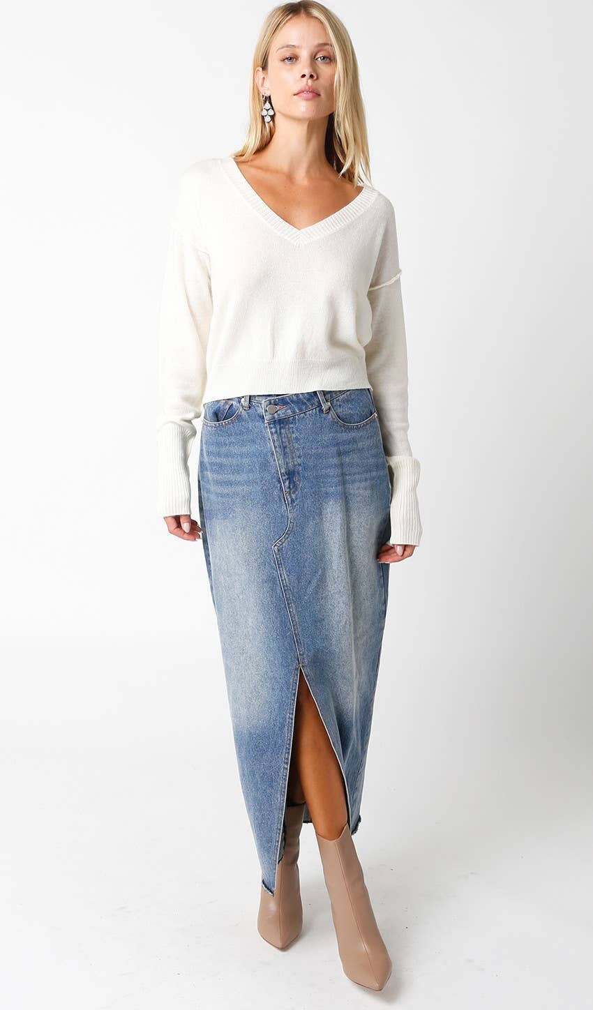 Olivaceous - Chelsea V-Neck Sweater