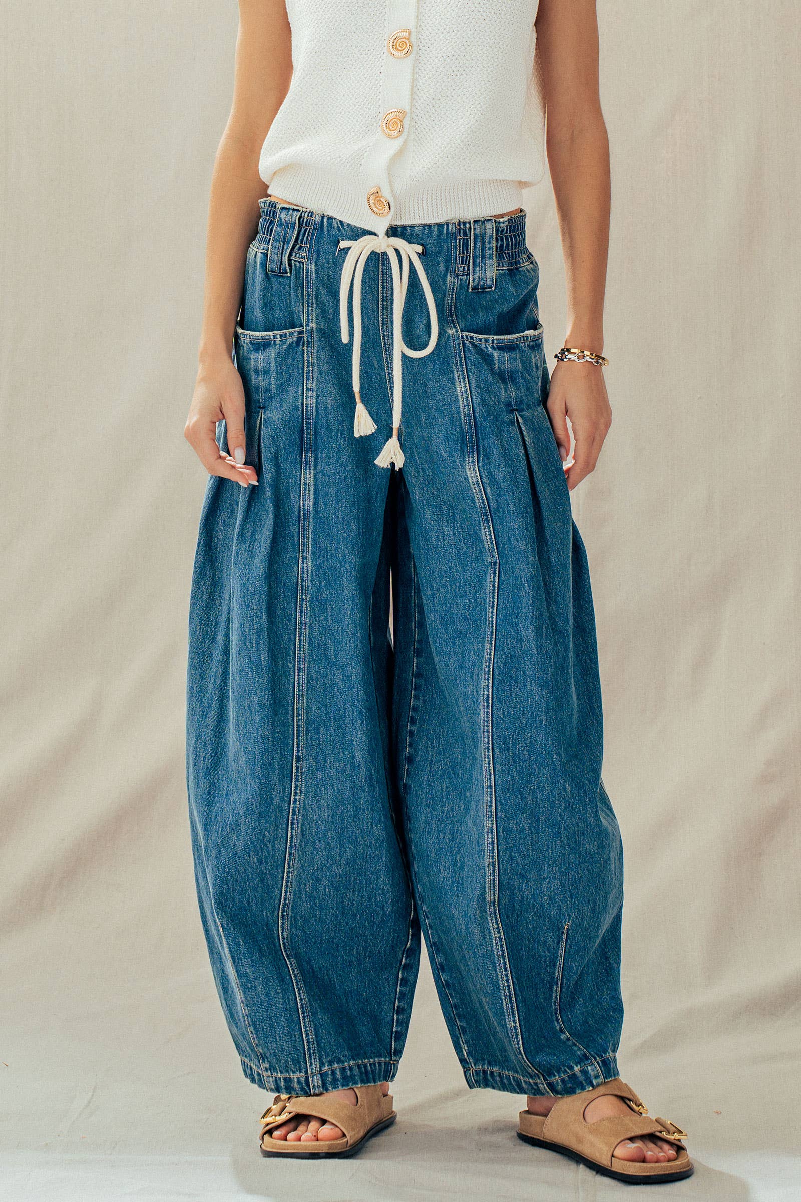 Urban Daizy - Rope Drawstring Balloon Pants Pleated Front