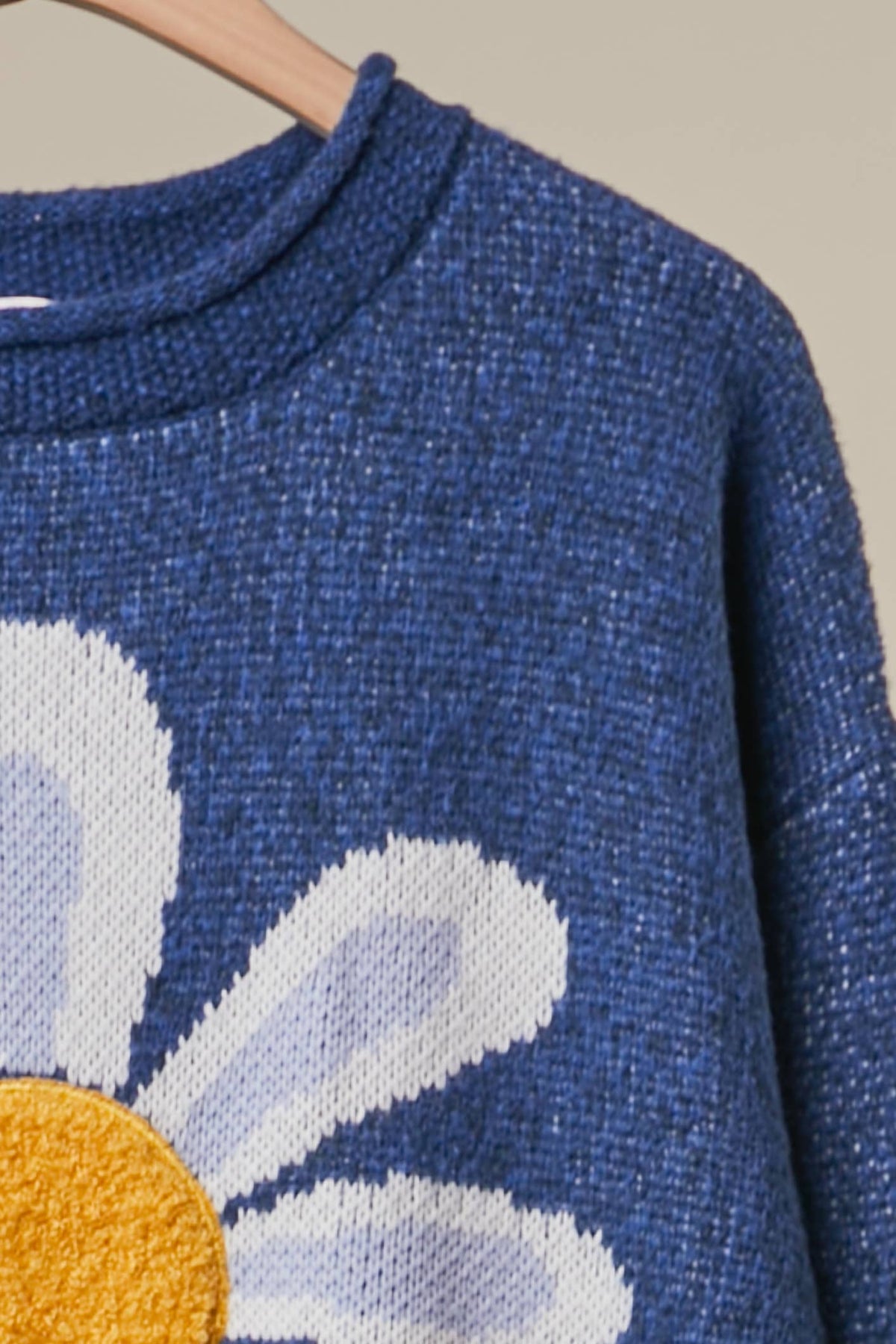 Mello. - Oversized Daisy Knit Sweater