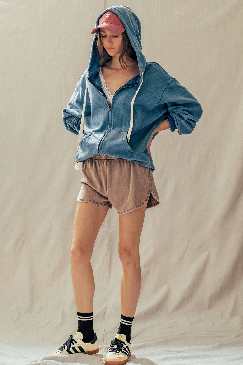 Urban Daizy - Vintage-Wash Zip-Up Hoodie