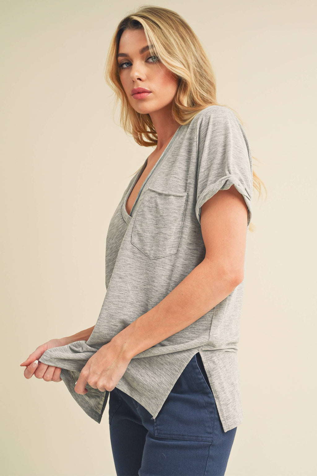 AEMI + CO - Zoie V-Neck Short Sleeve Top
