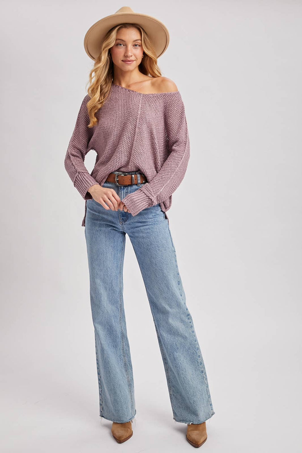 Bluivy - REVERSE SEAM LOOSE FIT SWEATER
