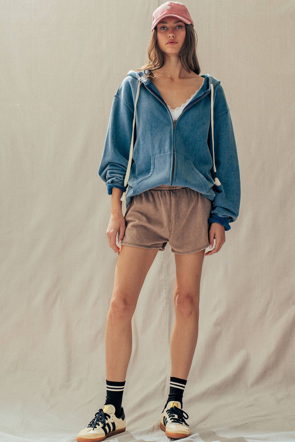 Urban Daizy - Vintage-Wash Zip-Up Hoodie