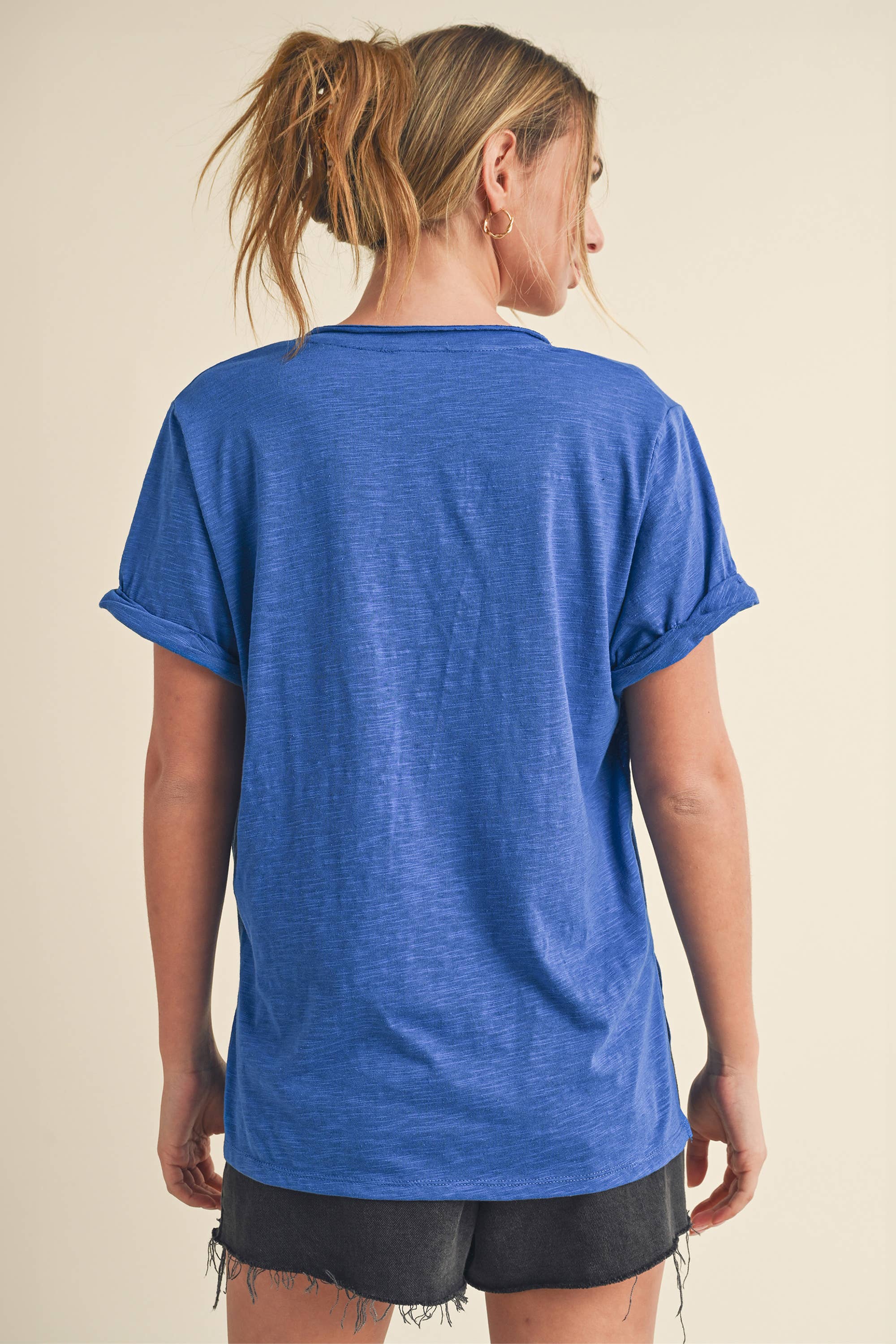 AEMI + CO - Zoie V-Neck Short Sleeve Top