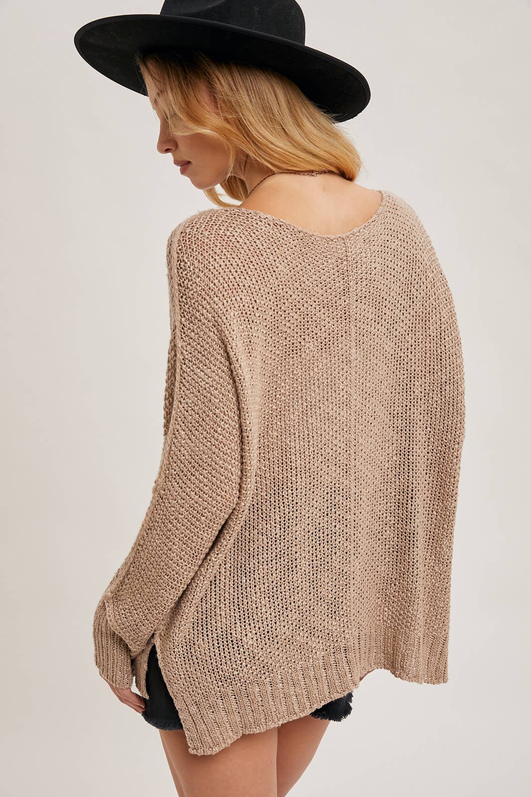 Bluivy - REVERSE SEAM LOOSE FIT SWEATER