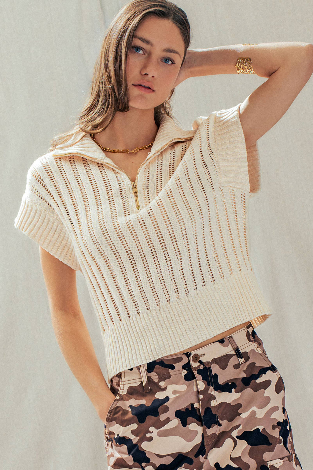 Urban Daizy - Ribbed Knit Half-Zip Mock Neck Sweater Vest