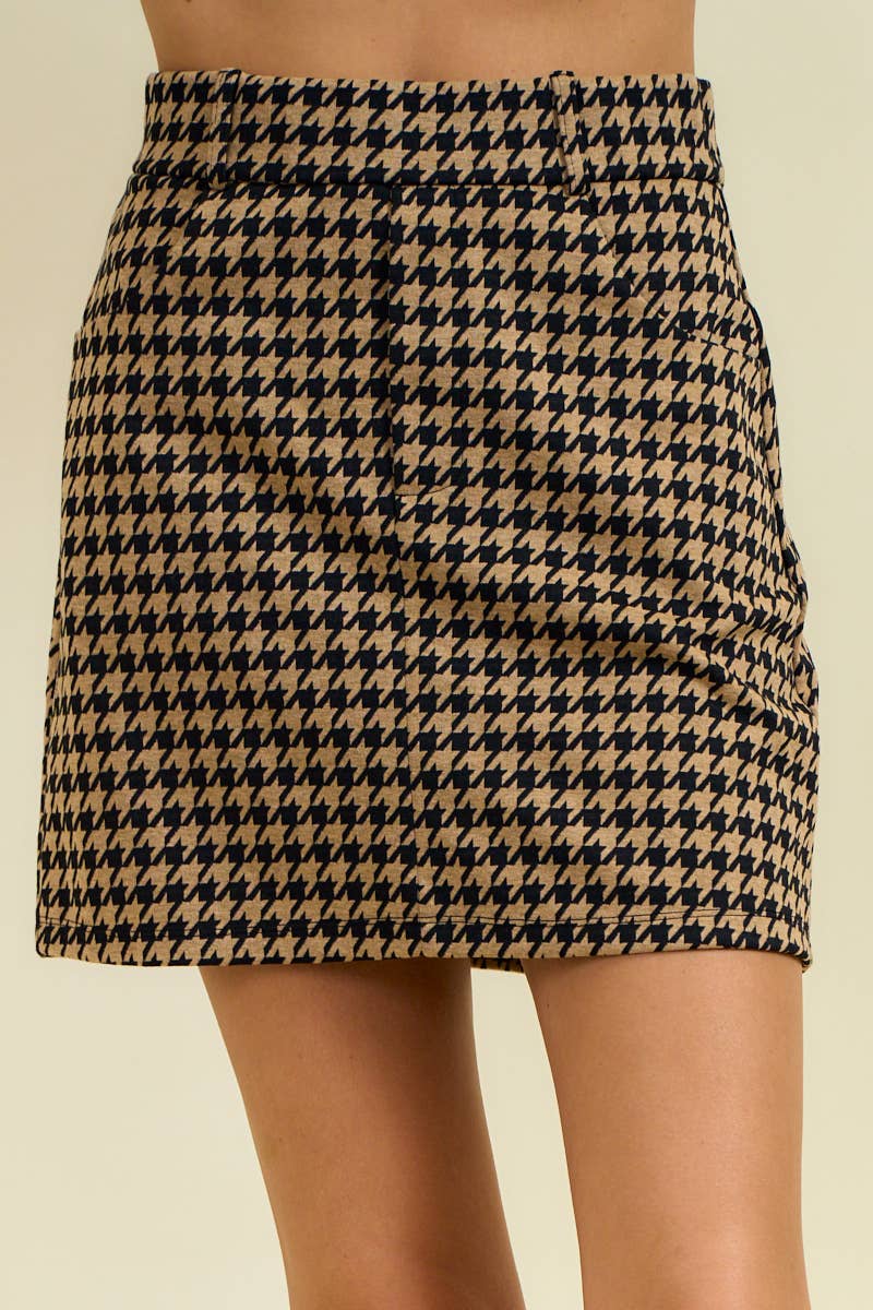 Doe and Rae - HOUNDSTOOTH JACQUARD MINI SKIRT